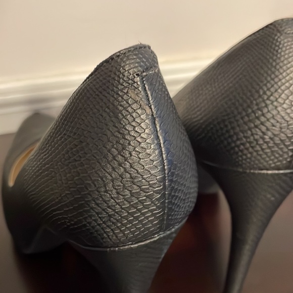 Jessica Simpson Pumps - Picture 4 of 5